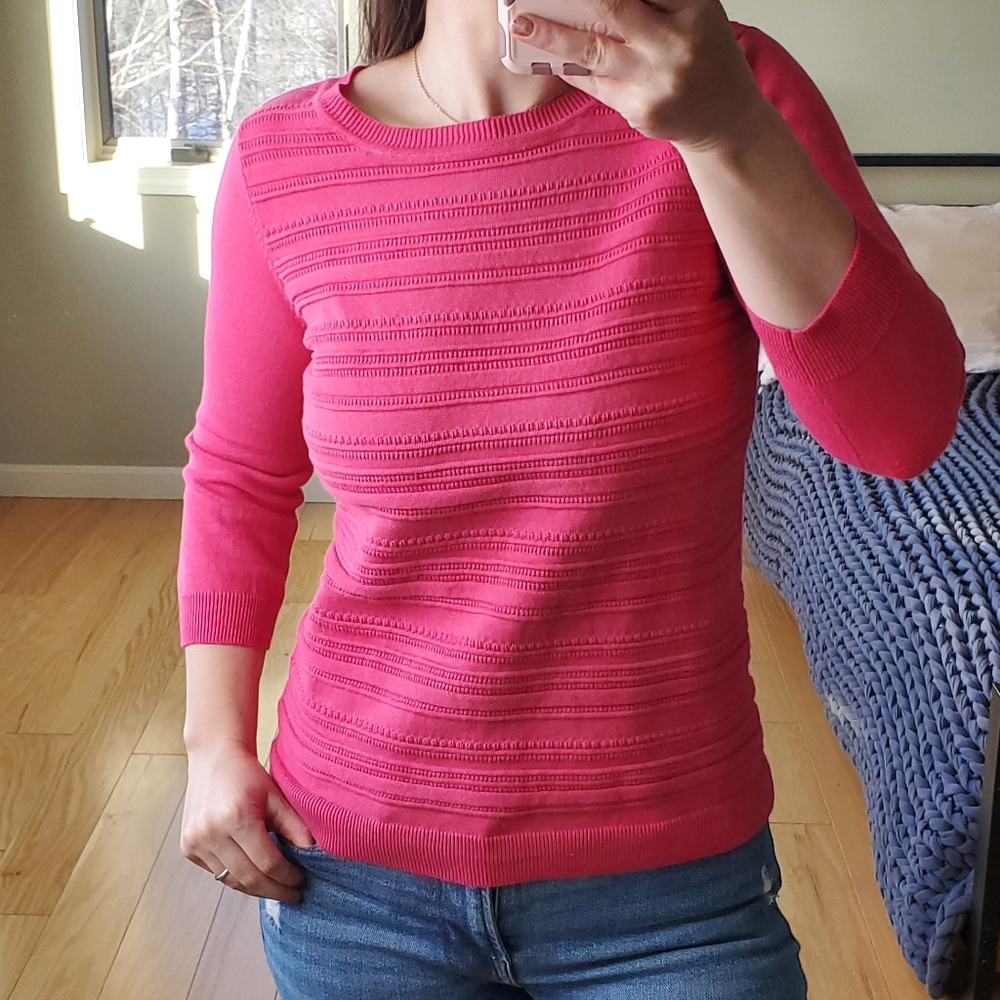 Liz Claiborne petite pink ribbed knit sweater
